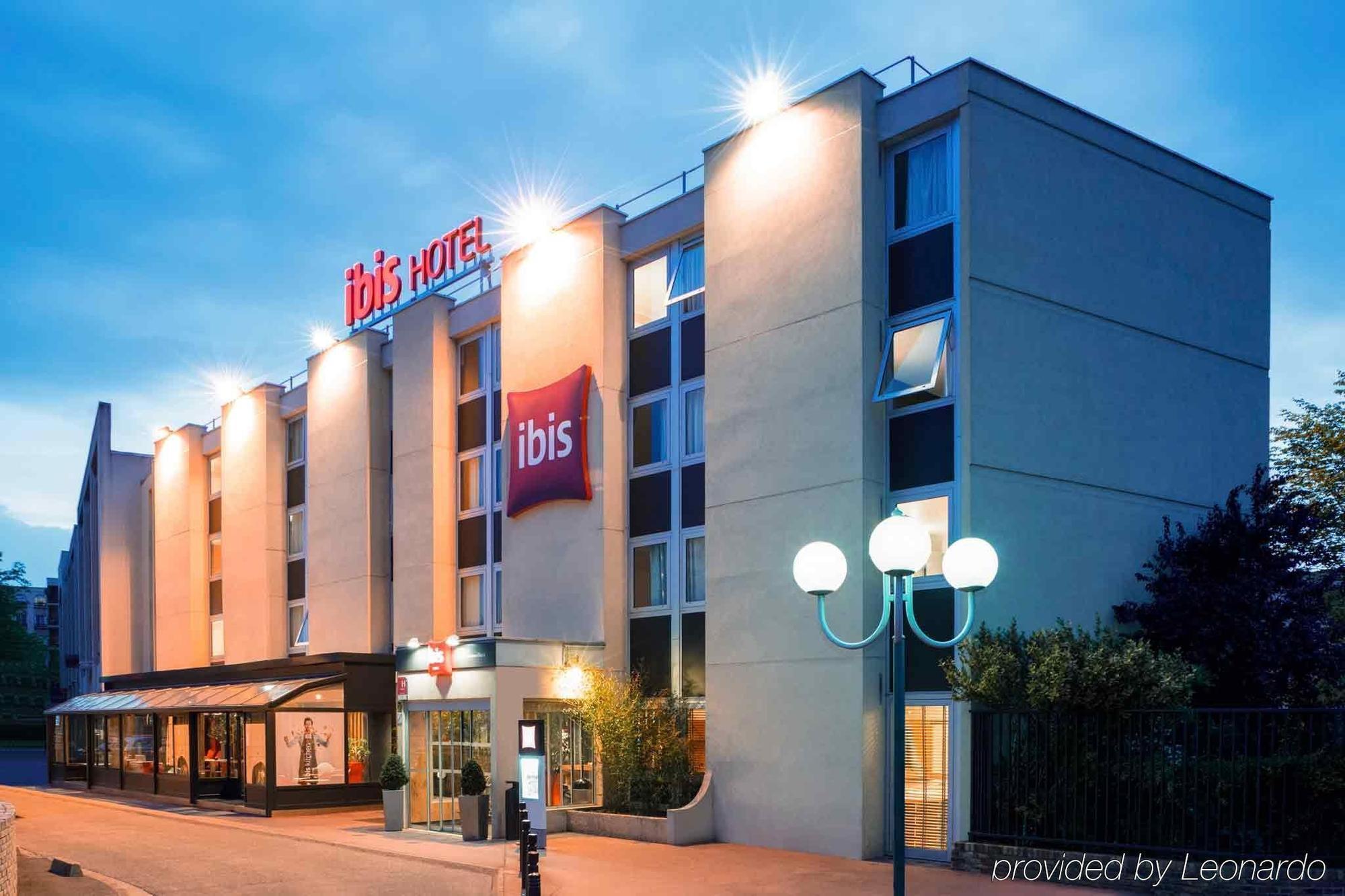 Hotel ibis Paris Gennevilliers Exterior foto